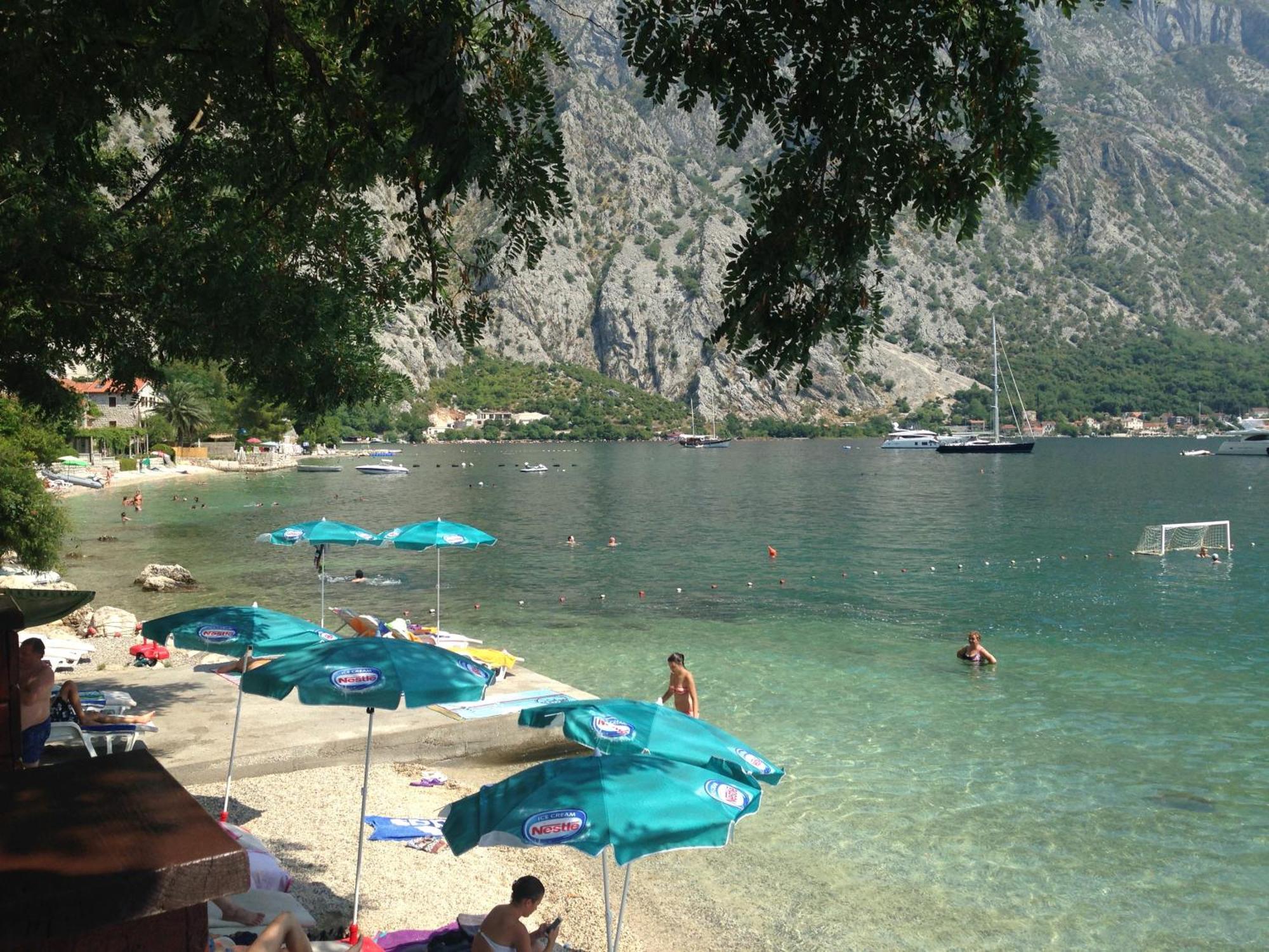 Holiday Home Amanda Hollick Kotor Exterior foto