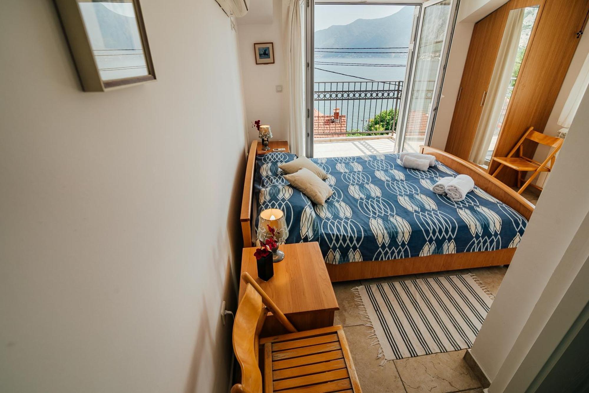 Holiday Home Amanda Hollick Kotor Exterior foto