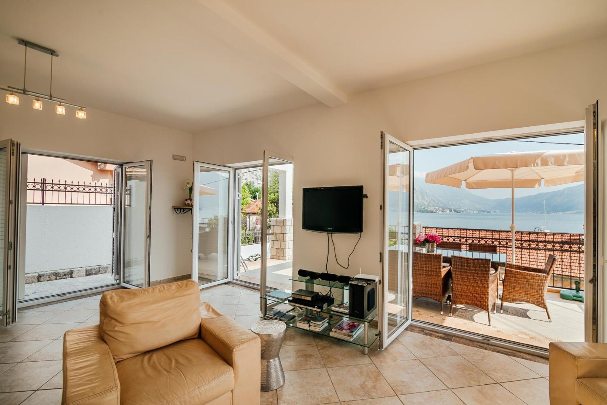 Holiday Home Amanda Hollick Kotor Exterior foto
